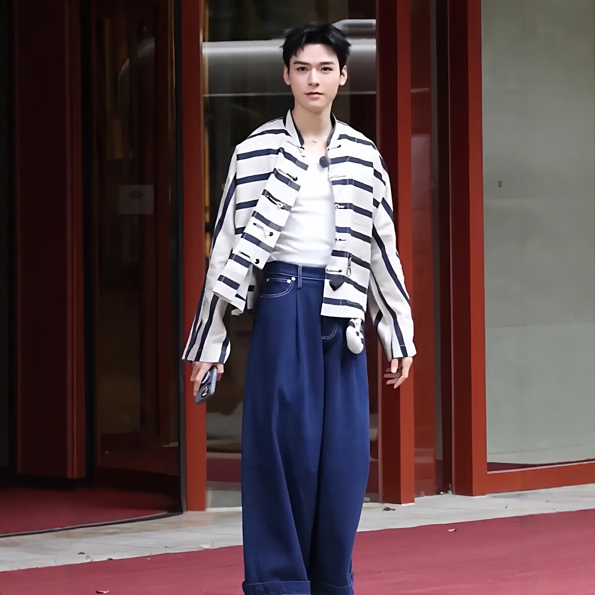 欧洲龚俊同款时尚百搭棉麻条纹中式夹克男春秋季痞帅宽松休闲长袖