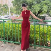 LHMknk1画报夫人原创自制新中式 红墙蝴蝶 秋季 针织提花红色旗袍