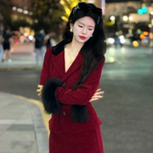 LHMknk1画报夫人原创自制秋冬复古小香风气质套装 你好红色大小姐