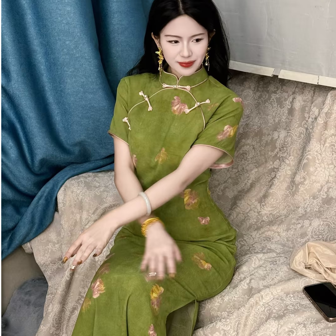 画报夫人原创自制新中式国风清冷感旗袍 绿衫芳容图片