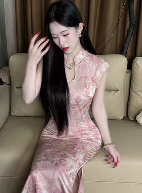 LHMknk1画报夫人原创提花缎面水滴领粉色旗袍 水滴领纯爱粉玉兰