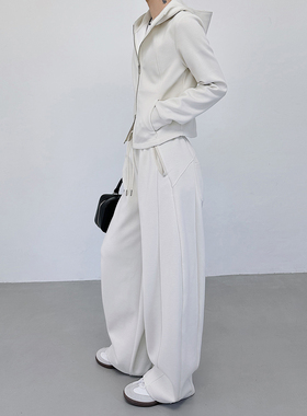 2025新款运动裤白色阔腿裤遛卫裤长裤子女宽松bf慵懒风弯刀休闲裤