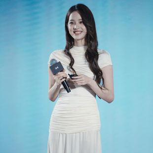 #Sisjuly#欧阳娜娜同款 优雅气质不规则褶皱修身雅致背心连衣裙女