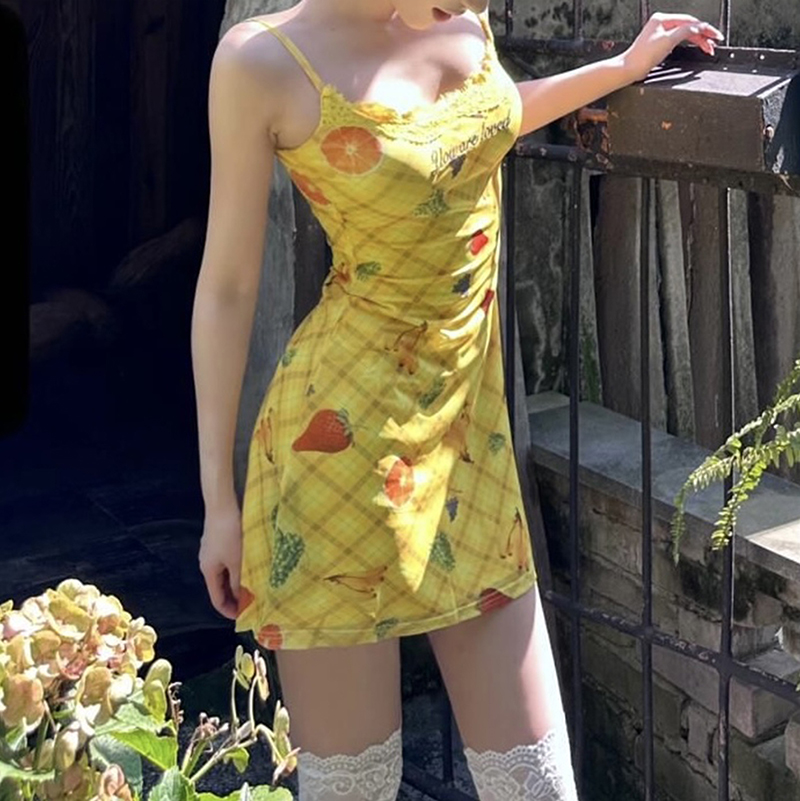 菠萝女孩蕾丝拼接吊带连衣裙女夏