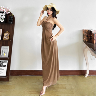 #Sisjuly#法式温柔气质vibe 串珠圆环设计露背挂脖式吊带连衣裙女