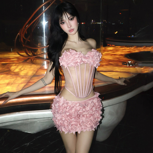 #Sisjuly#玫瑰物语花瓣凋零纱网拼接透视鱼骨抹胸 高腰短裙套装女
