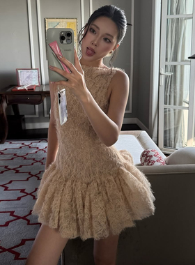 #Sisjuly#暖阳暮色绮梦公主 轻奢雕花蕾丝拼接蓬蓬背心连衣裙女秋