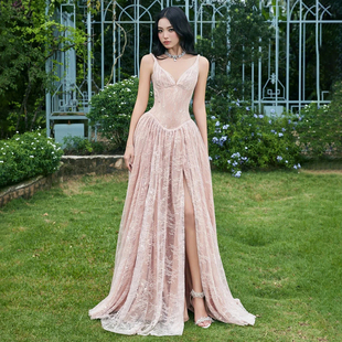 法式 复古庄园优雅公主 蕾丝拼接高开叉纯欲吊带连衣裙女 Sisjuly