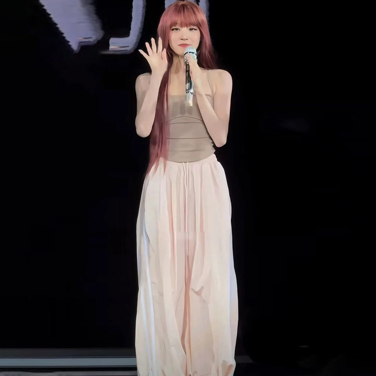 #Sisjuly#宋雨琦同款舞台酷拽风时尚修身吊带 系带休闲长裤套装女