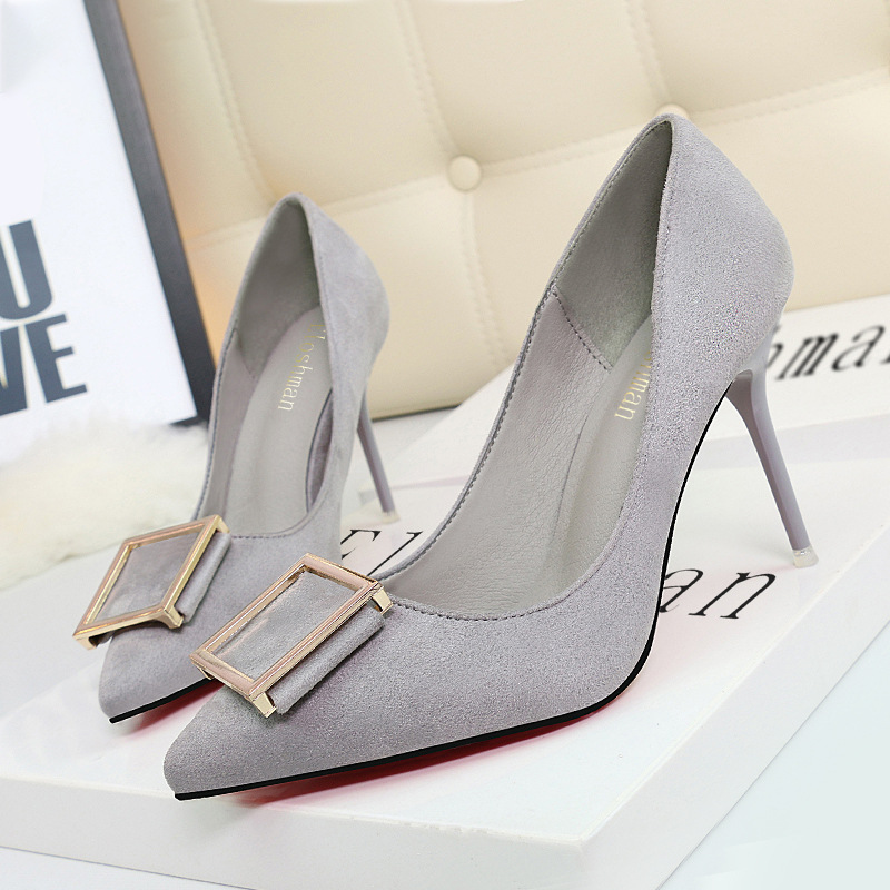 韩版简约性感显瘦细跟高跟浅口尖头绒面方扣女单鞋高跟鞋