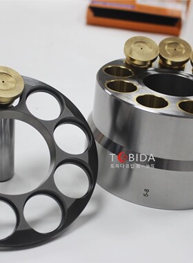 SPK10 10液压泵的泵胆柱塞配油盘九孔 卡特200B 卡特180 E200B