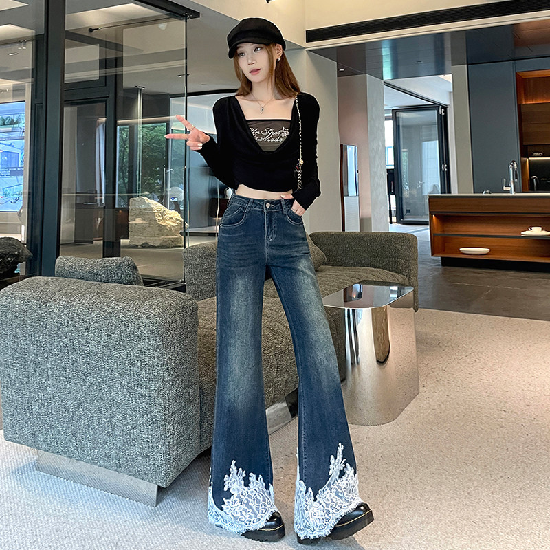 蕾丝拼接微喇牛仔裤女高腰显瘦秋季设计感垂感喇叭裤女士蕾丝花边