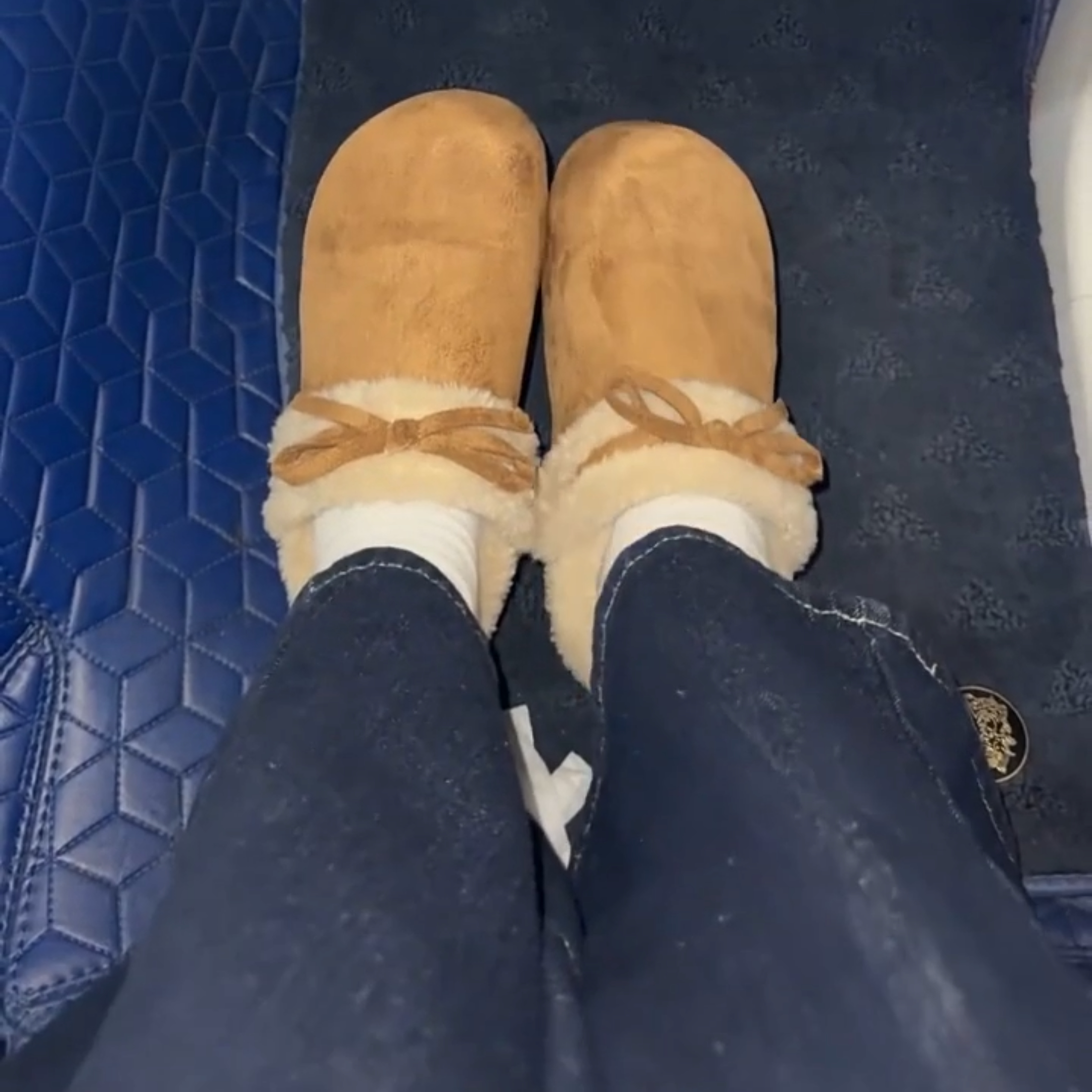 勃肯鞋女款 2025 新款爆款蝴蝶结加绒包头半拖外穿厚底两穿棉拖