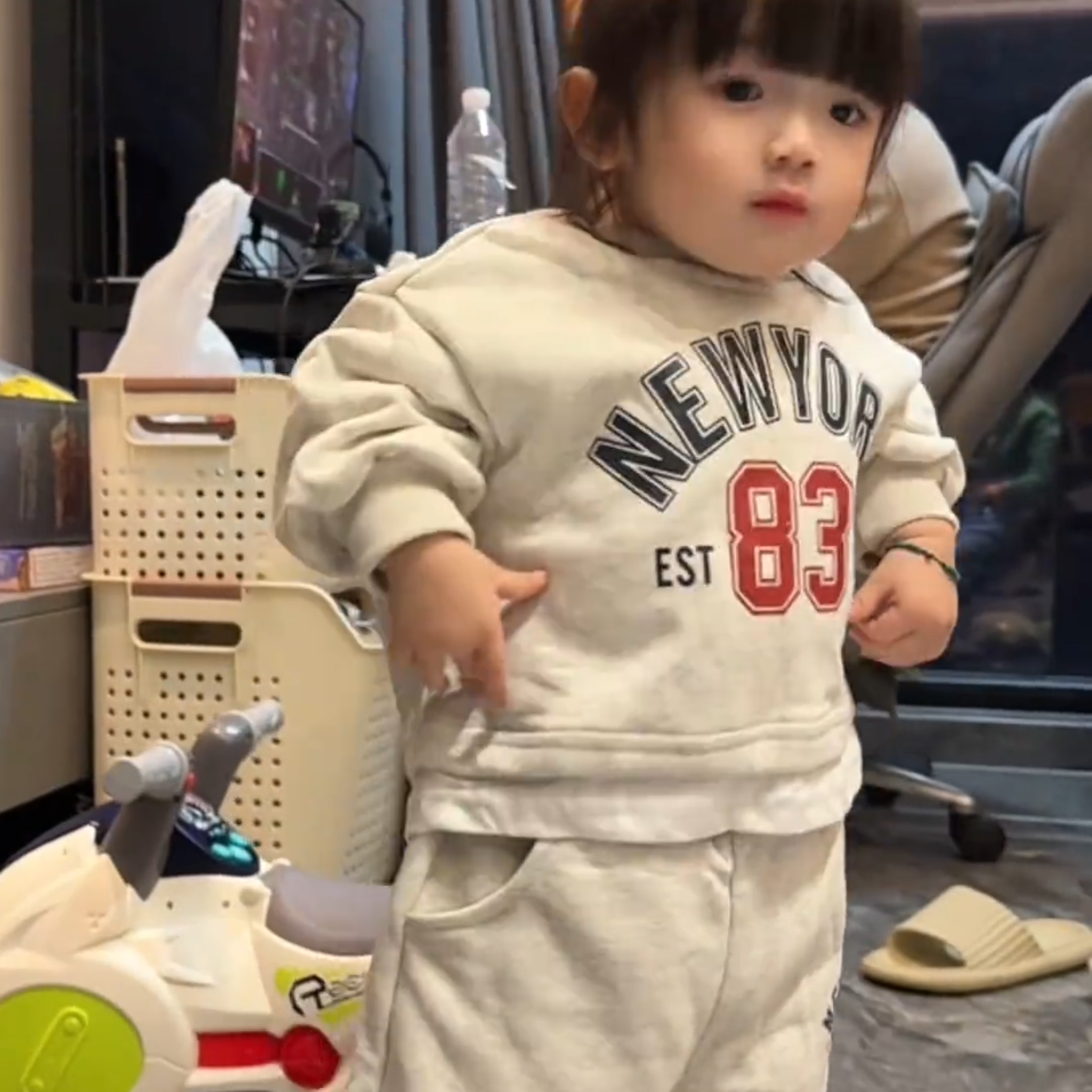 儿童春秋款套装假两件男童女童运动卫衣2025新款春季宝宝休闲衣服