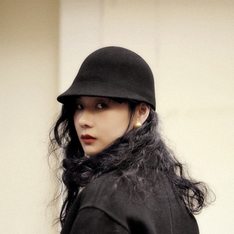 澳洲细绵羊毛秋冬保暖骑士鸭舌帽