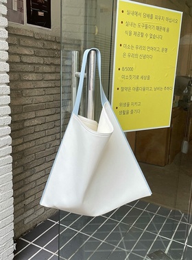 原创极简大包包绿色单肩包夏季大容量小众撞色宽肩带方型托特包女