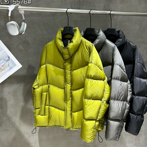 672-674 素3 冬季男女泡芙90绒子立领面包羽绒服外套 YRY13-5576