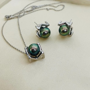 国内精工S925纯银M家字母吊坠白色大版 11mm 空托配件可配9