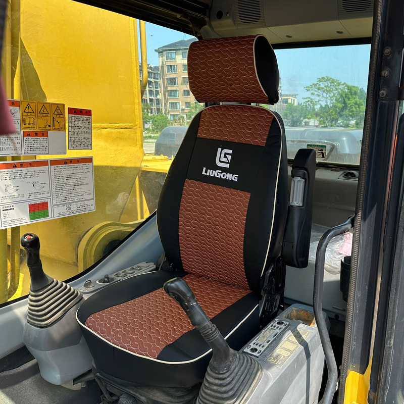 柳工挖掘机全包围坐垫套9