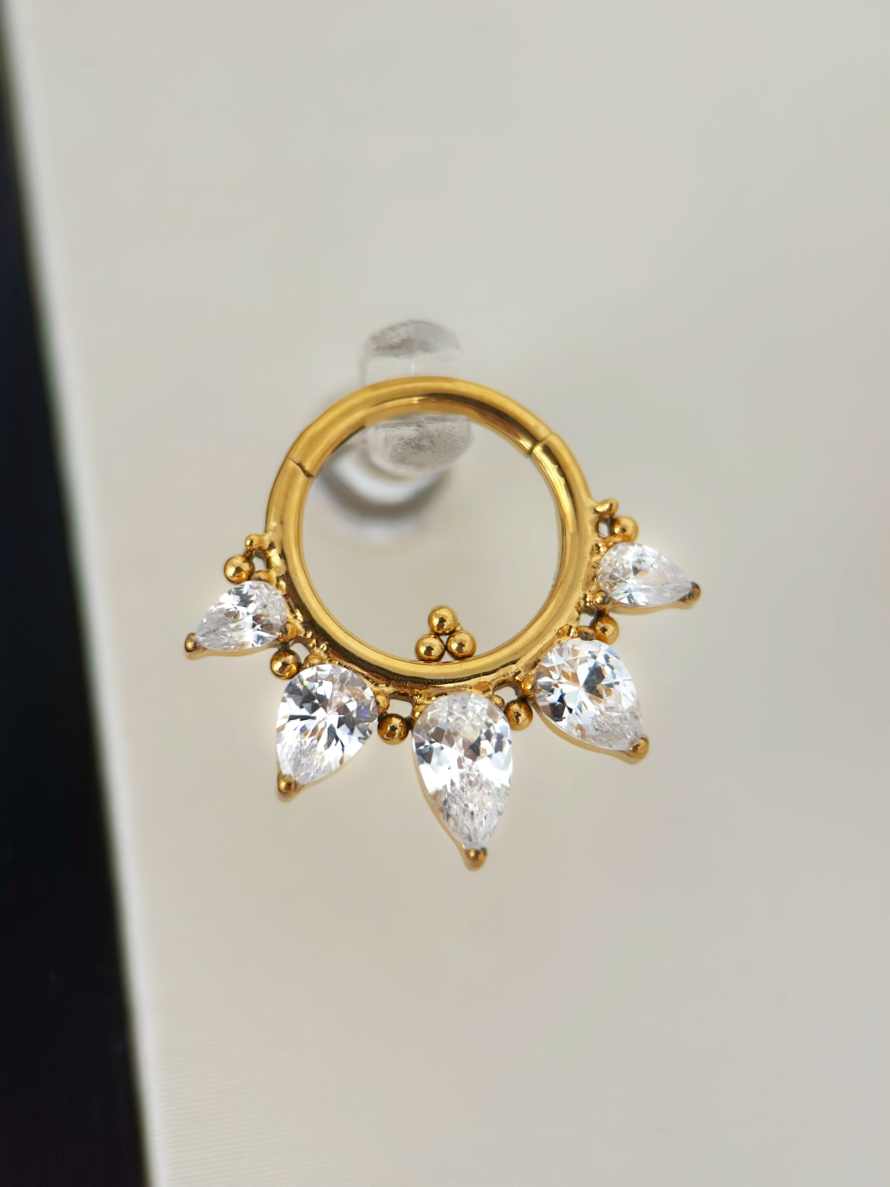 甜心屠夫｜针粗1.2环径8mm无缝扣环钛合金镀金｜daith鼻中隔