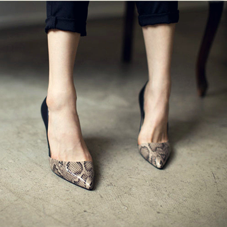 秋冬新款韓版顯瘦蛇紋拼接尖頭高跟鞋淺口單鞋32小碼鞋42大碼女在類目 女鞋, 低幫鞋中 - 來自Buy2taobao.com提供專業的淘寶代購服務