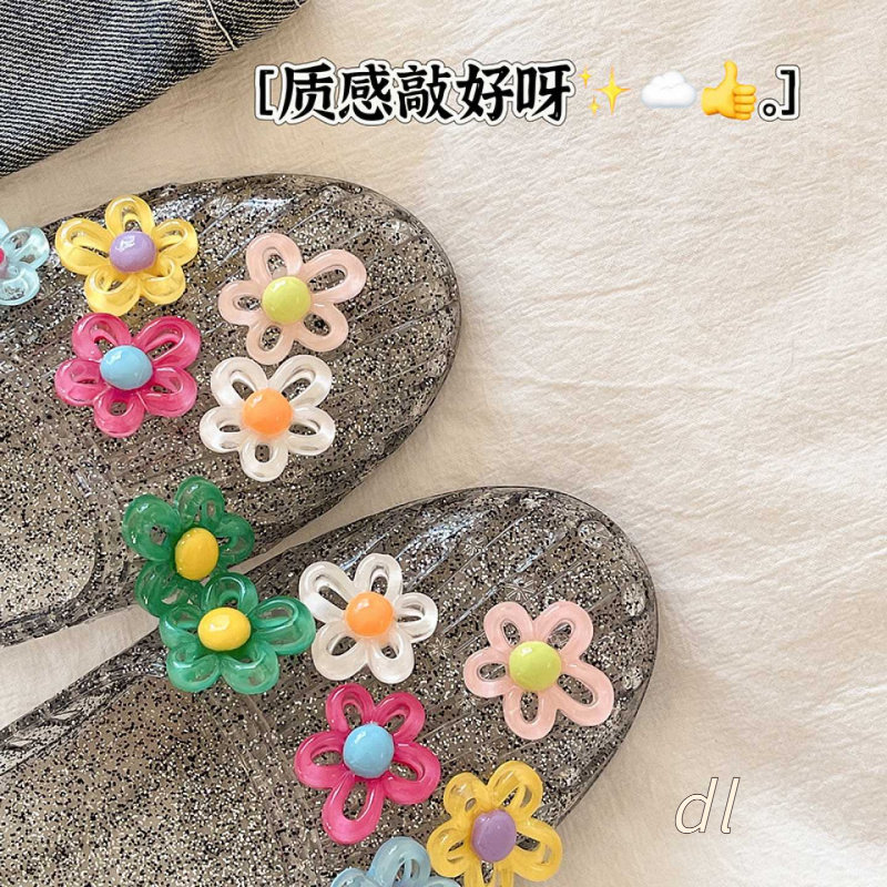 网红爆款休闲女鞋洞洞鞋居家鞋方