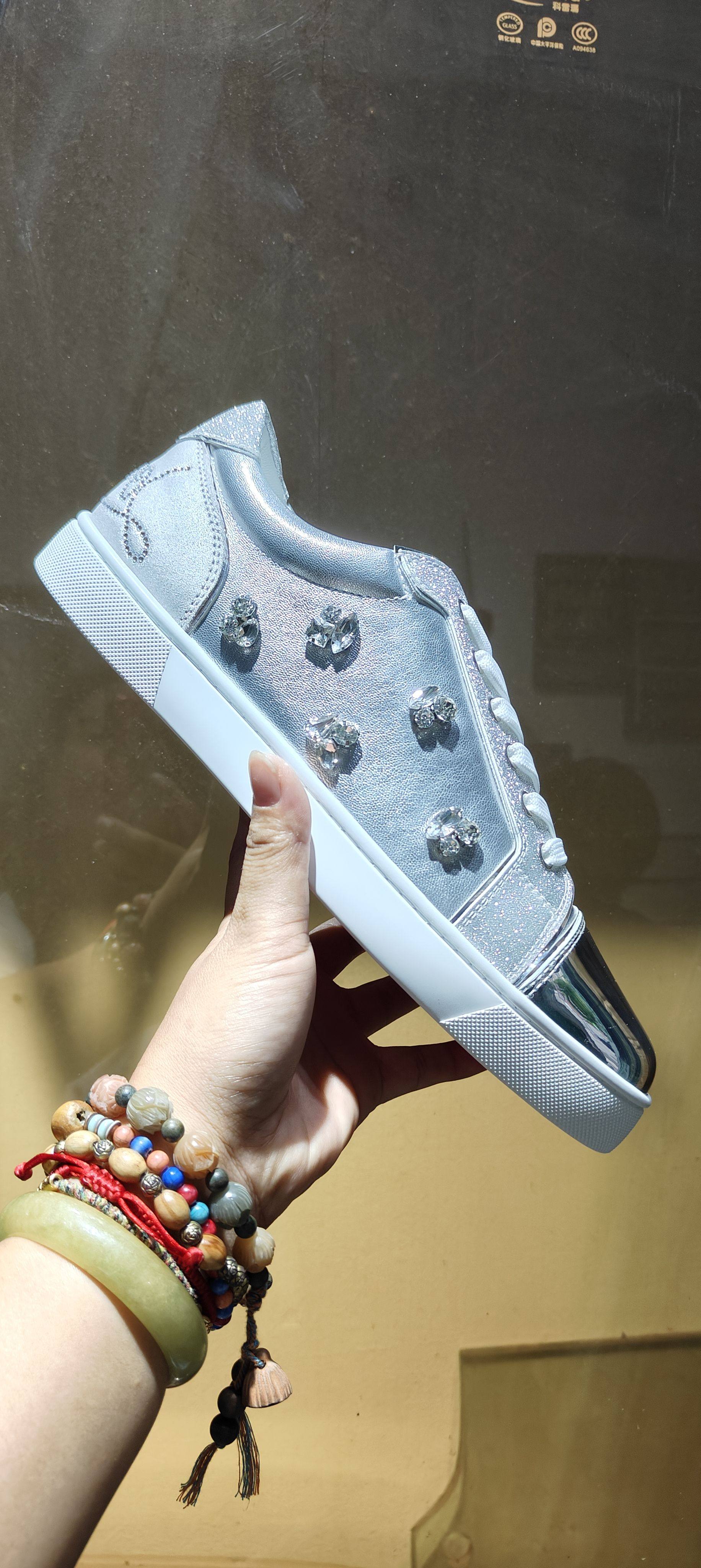 agz cl精致款CL女鞋红底低帮水钻水晶款银色真皮系带休闲透气板鞋