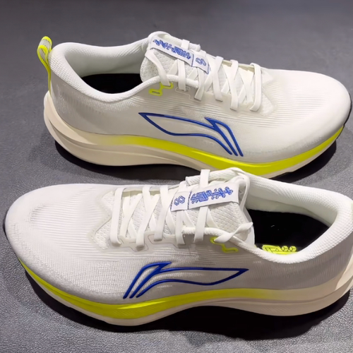 李宁LiNing赤兔8轻量回弹减震防滑耐磨低帮体考竞速跑步鞋男款