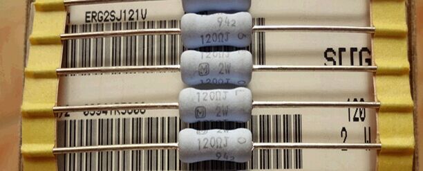 ERG-2SJ121V  金属氧化物电阻器 120Ohms 2W 5% 松下原装现货
