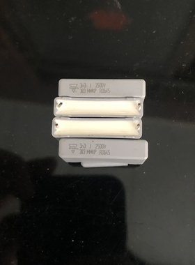 VISHAY BC 2500v3.3nf 3n3 3300PF MMKP383 BFC238370332薄膜电容