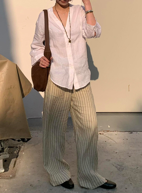 AR法式宽松V领亚麻衬衫女防晒7分袖上衣白色夏季新款1285144001潮