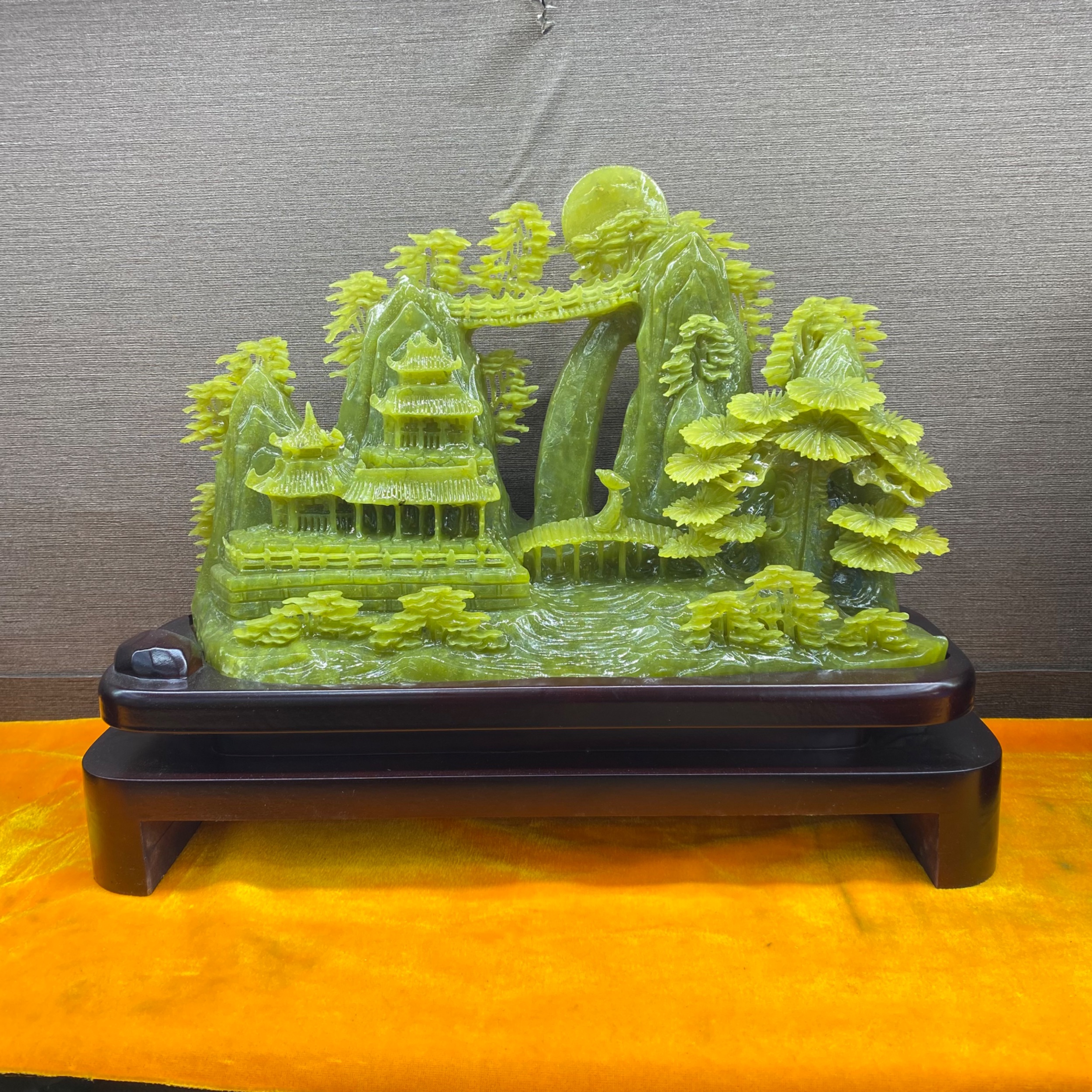 岫玉山水摆件步步高升天然精品实木底座内有多款厂直销1280元包邮