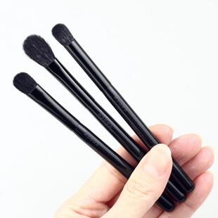 suqqu灰鼠毛眼影刷铺色刷晕染刷鼻影刷高光刷便携