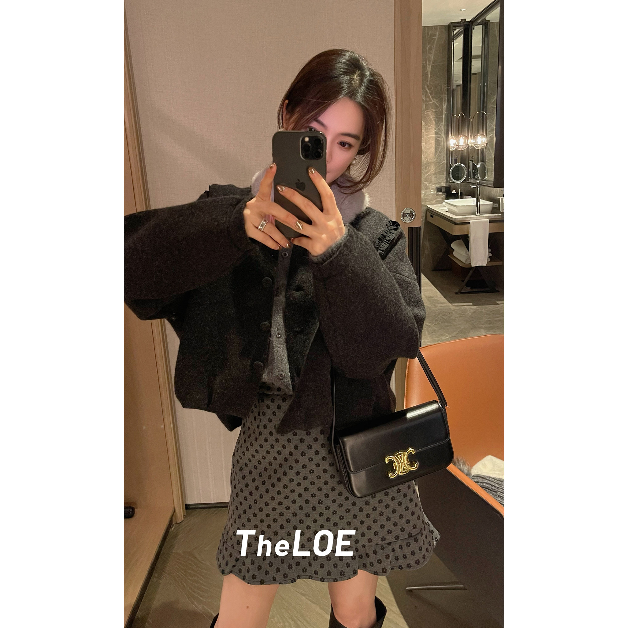 骆衣衣TheLOE/【木耳边羊毛浣熊外套】花边领拼色针织开衫,女装/女士精品,毛针织衫,淘宝优惠券,粉丝福利购,淘宝优惠卷