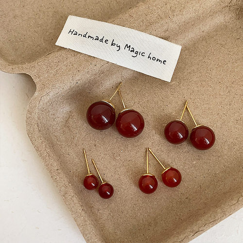 简约轻奢红玛瑙圆珠耳钉女小众优雅时尚个性精致通勤百搭耳环耳饰