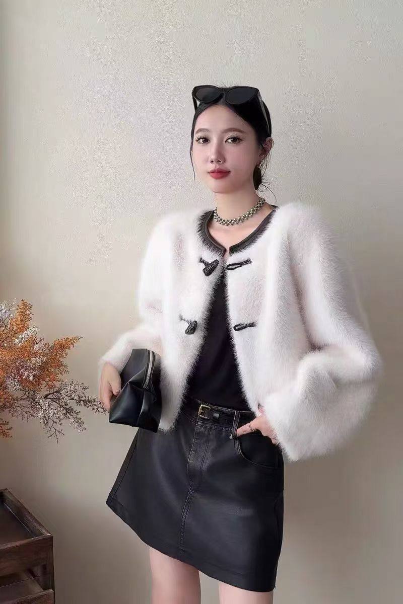 2026新款仿水貂毛皮草外套女小个子宽松加厚牛角扣洋气毛毛上衣