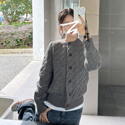 灰色麻花毛衣外套女秋冬