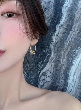 金色小蛮腰吊坠耳环夸张耳饰