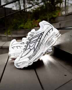 Nike/耐克shox Ride 2男女气柱时尚增高缓震跑步鞋IB8174-100