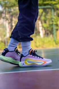 IB7904 NIKE耐克男鞋 600 4粉橙东契奇4实战篮球鞋 LUKA 夏季 JORDAN