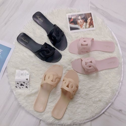 夏女外拖鞋穿韩版爆款猪鼻子一字拖耐磨防臭沙滩不臭脚室内休闲鞋