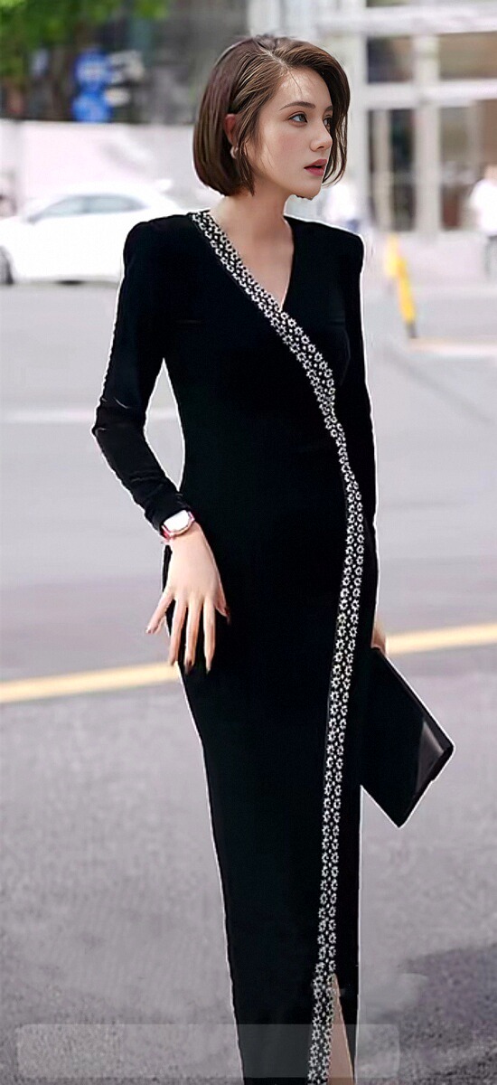 新款春季高端轻奢连衣裙V领