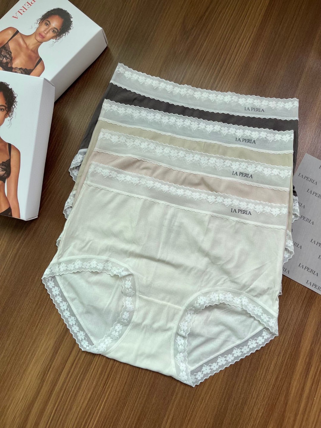 LAP贵妇蕾丝网纱内裤女