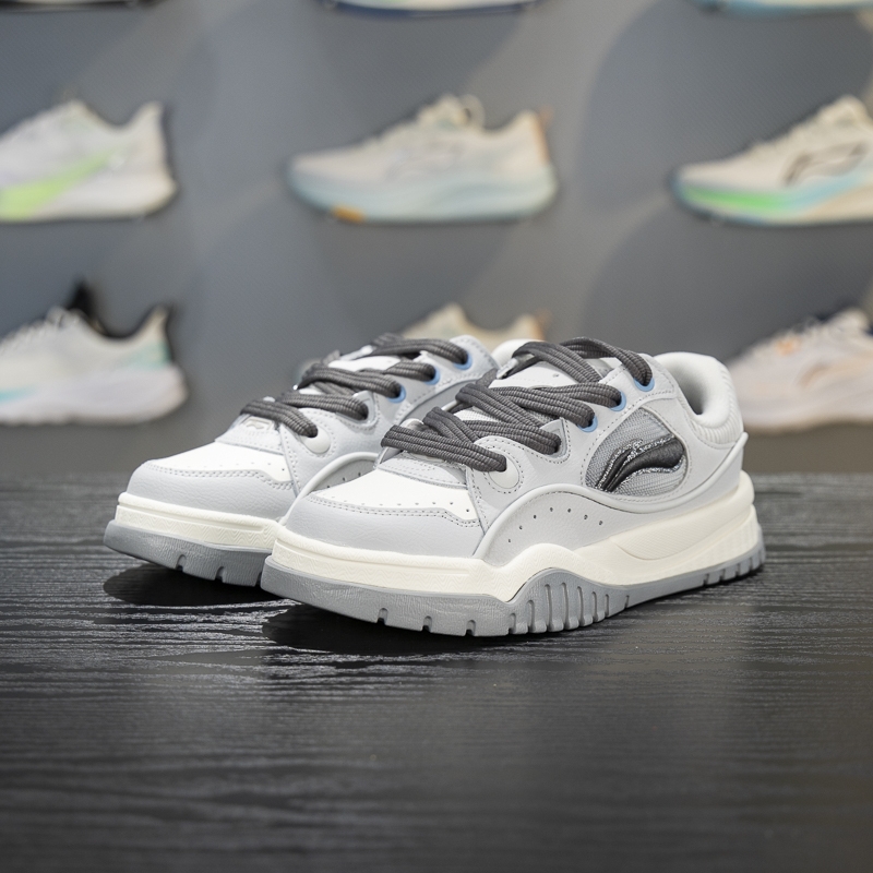 李宁正品运动生活系列女子时尚厚底耐磨包裹性休闲板鞋AGCV464-3