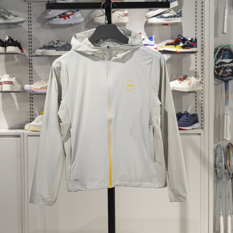 李宁正品2025夏季女子凉感舒适透气跑步运动连帽防晒衣AFDV252-8