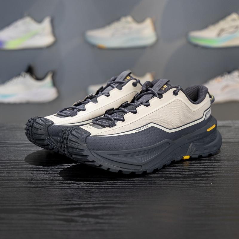 李宁正品2025夏季男女防泼水运动时尚回弹户外徒步鞋AHTV047-1