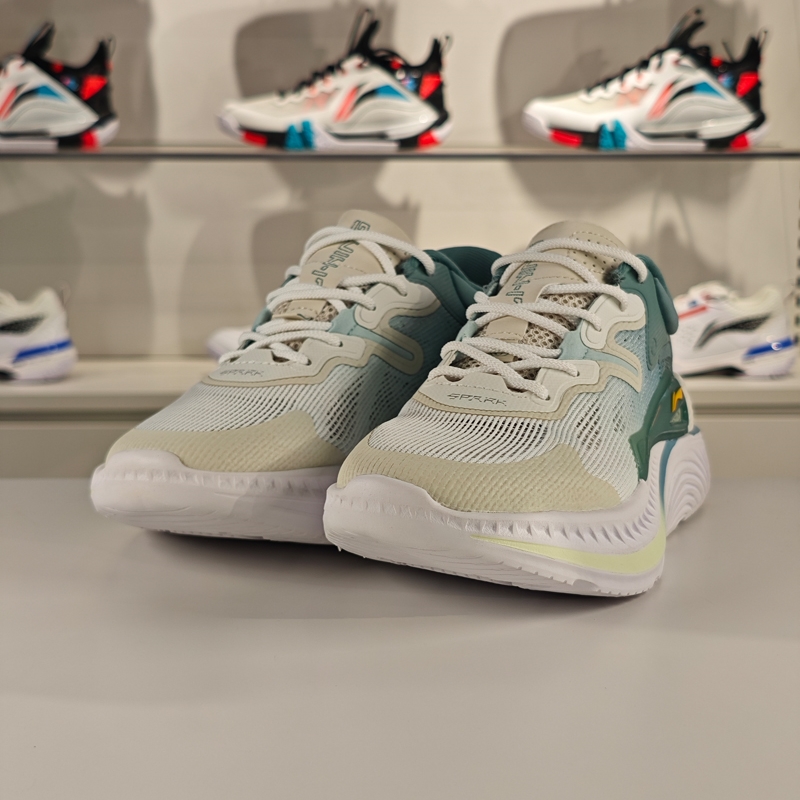 李宁正品星火LITE男子反光轻量高透气耐磨柔软运动鞋AGLT101-1