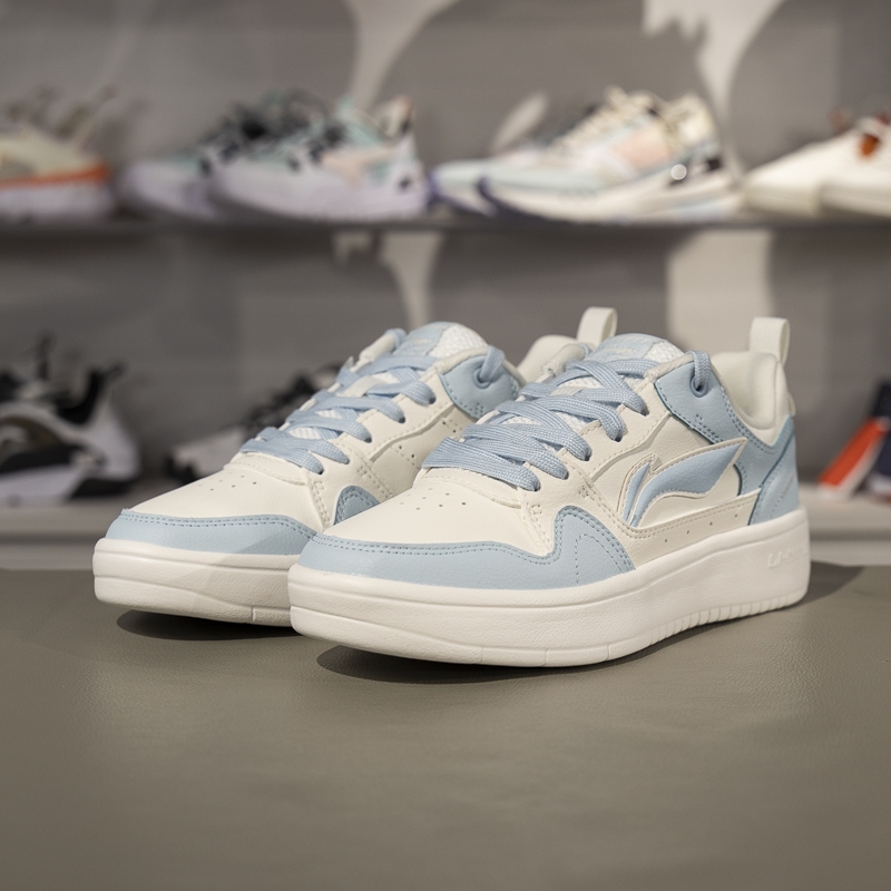 李宁正品行初2.0 女子柔软舒适厚底耐磨时尚休闲板鞋AGCU504-3