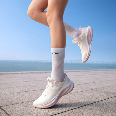 李宁正品女子户外时尚休闲跑步鞋