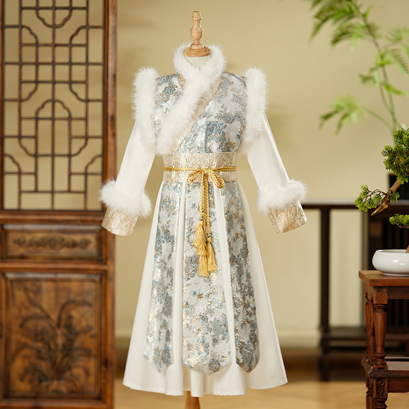 童话镇墨羽冬款男童汉服拜年服冬